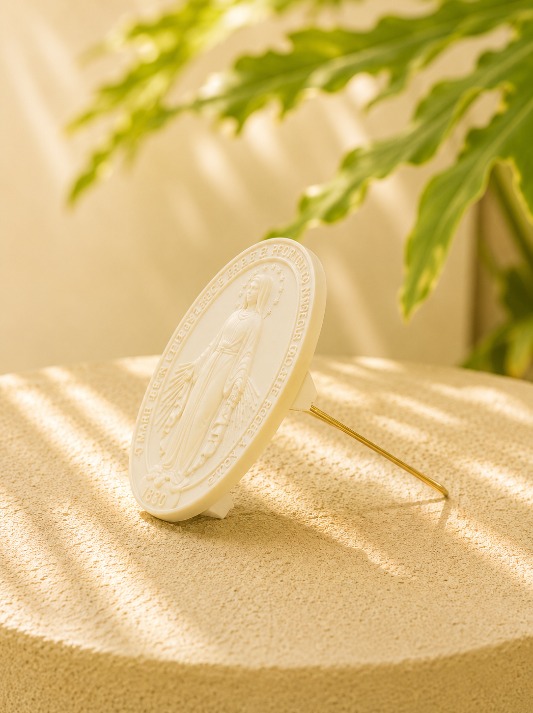 Medalha de mesa Nossa Senhora das Graças - 15 cm