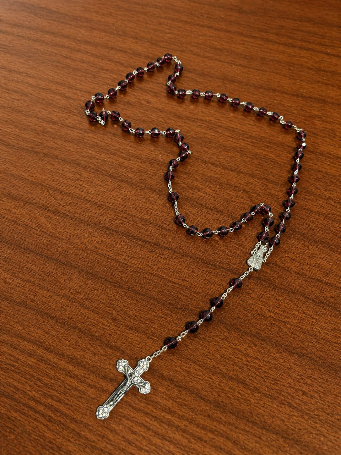 TERÇO CRISTAL DO KIT NOSSA SENHORA DESATADORA DOS NÓS
